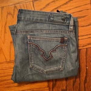 Buffalo Mid-Rise Flare